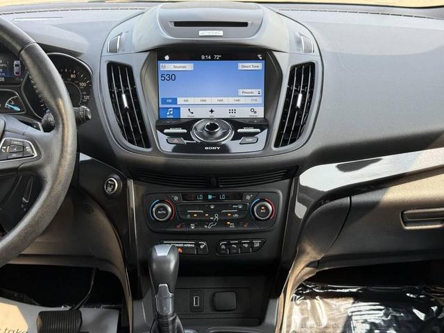 Photo of 2017 Shadow Black Ford Escape