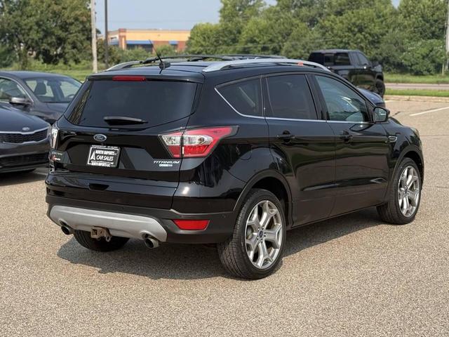 Photo of 2017 Shadow Black Ford Escape