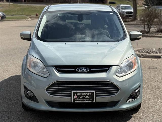 Photo of 2014 Turquoise Ford C-Max Hybrid