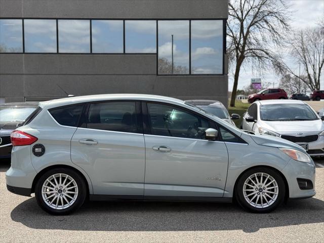 Photo of 2014 Turquoise Ford C-Max Hybrid