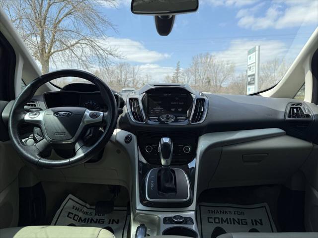 Photo of 2014 Turquoise Ford C-Max Hybrid