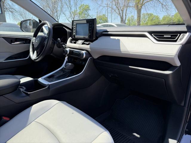 Photo of 2022 Midnight Black Metallic Toyota RAV4