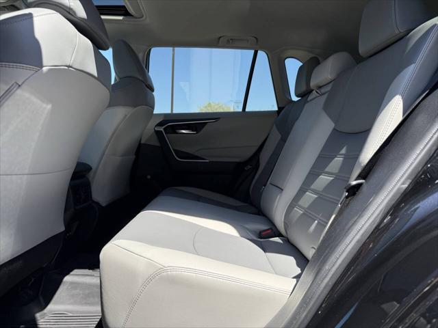 Photo of 2022 Midnight Black Metallic Toyota RAV4