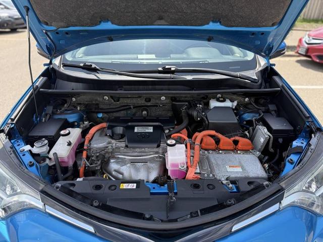 Photo of 2018 Blue Toyota RAV4 Hybrid