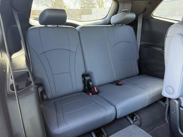 Photo of 2024 Moonstone Gray Metallic Buick Enclave
