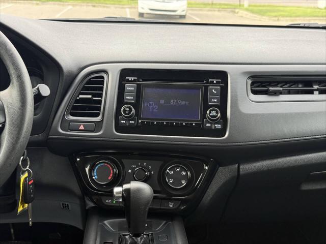 Photo of 2022 Crystal Black Pearl Honda HR-V