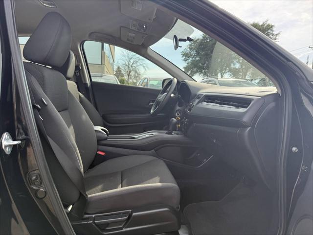 Photo of 2022 Crystal Black Pearl Honda HR-V