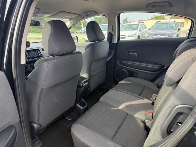 Photo of 2022 Crystal Black Pearl Honda HR-V