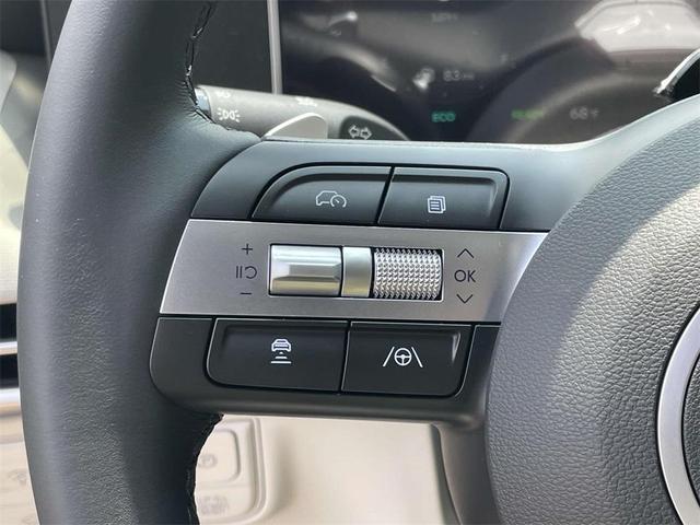 Photo of 2025 Titanium Gray Hyundai TUCSON Hybrid