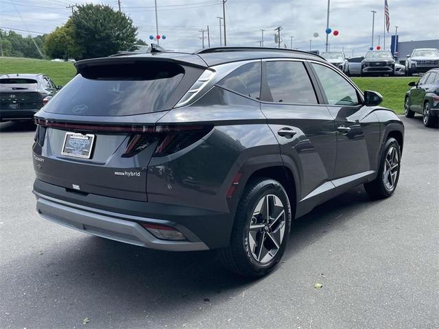 Photo of 2025 Titanium Gray Hyundai TUCSON Hybrid