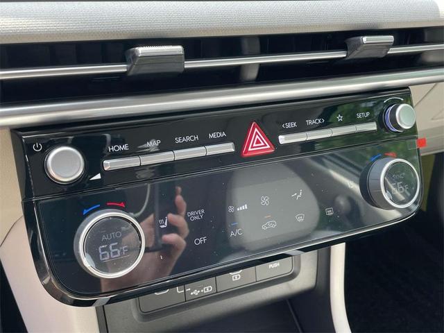 Photo of 2025 Titanium Gray Hyundai TUCSON Hybrid