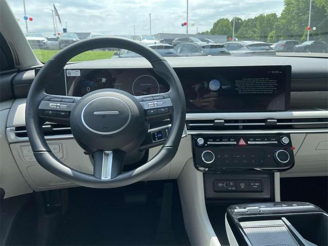 Photo of 2025 Titanium Gray Hyundai TUCSON Hybrid
