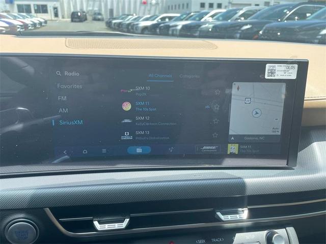 Photo of 2025 Black Hyundai SONATA Hybrid