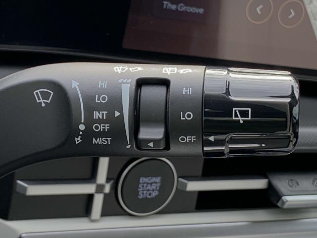 Photo of 2025 Phantom Black Hyundai SANTA FE