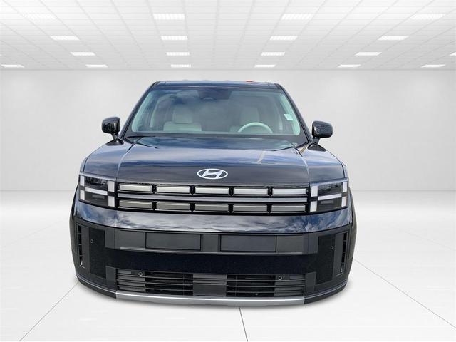 Photo of 2025 Phantom Black Hyundai SANTA FE