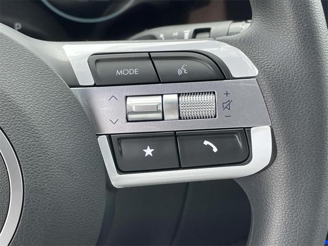 Photo of 2025 Phantom Black Hyundai SANTA CRUZ