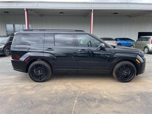 Photo of 2025 Phantom Black Hyundai SANTA FE HEV