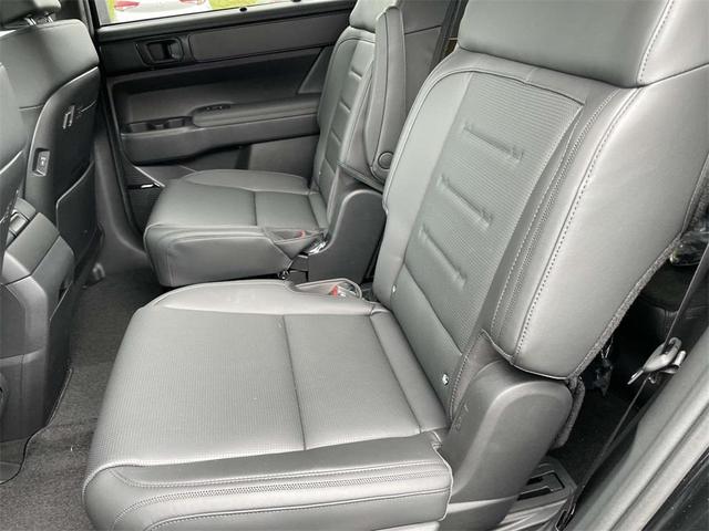 Photo of 2025 Phantom Black Hyundai SANTA FE HEV