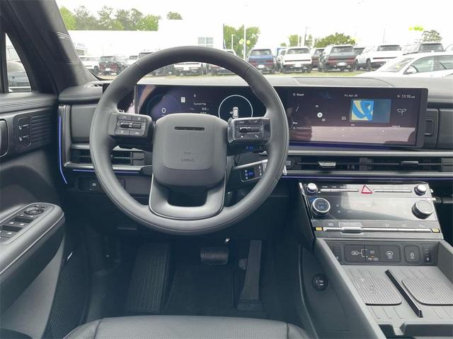 Photo of 2025 Phantom Black Hyundai SANTA FE HEV