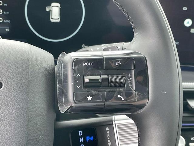 Photo of 2025 Phantom Black Hyundai SANTA FE HEV