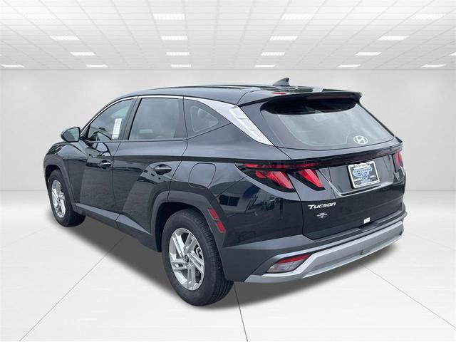 Photo of 2025 Phantom Black Hyundai TUCSON