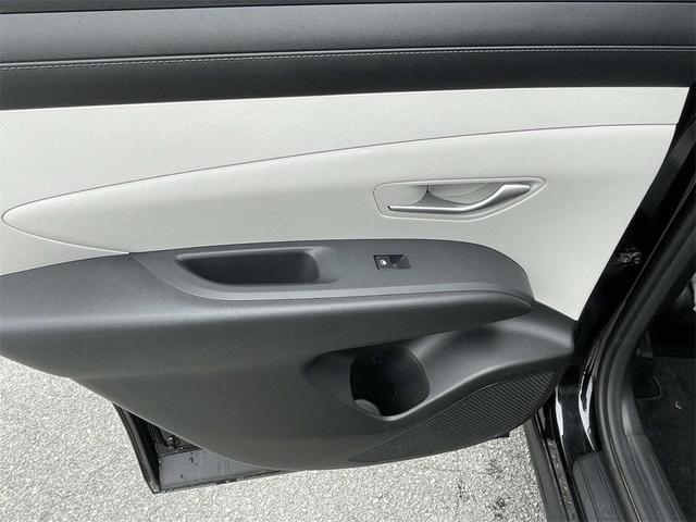 Photo of 2025 Phantom Black Hyundai TUCSON
