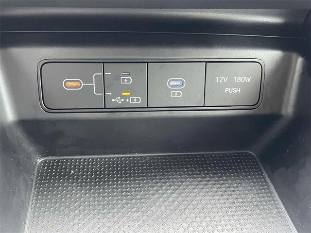 Photo of 2025 Phantom Black Hyundai TUCSON