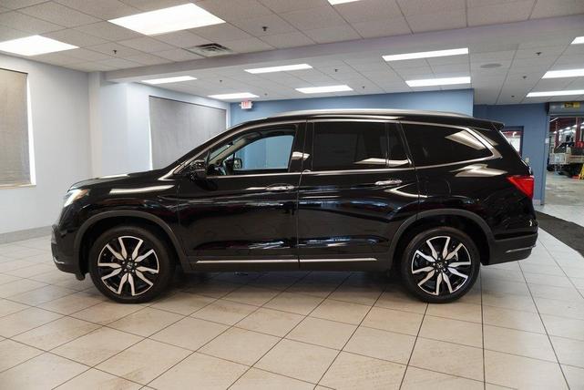 Photo of 2019 Black Honda Pilot