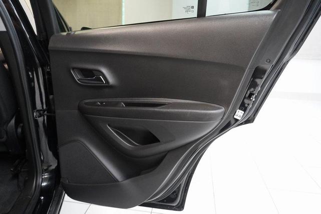 Photo of 2019 Mosaic Black Metallic Chevrolet Trax