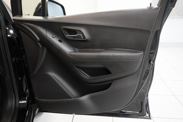 Photo of 2019 Mosaic Black Metallic Chevrolet Trax