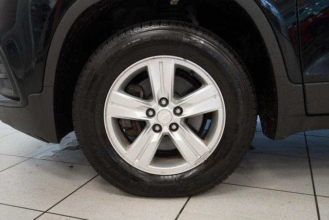 Photo of 2019 Mosaic Black Metallic Chevrolet Trax