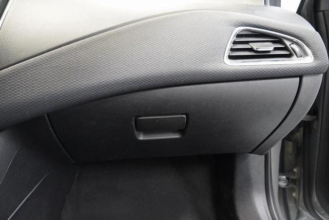 Photo of 2018 Pepperdust Metallic Chevrolet Cruze