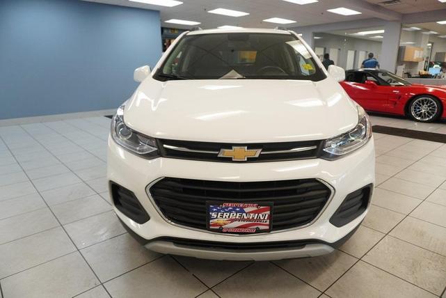 Photo of 2020 Summit White Chevrolet Trax
