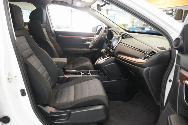 Photo of 2020 Platinum White Pearl Honda CR-V