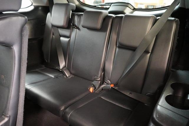 Photo of 2015 Red Toyota Highlander