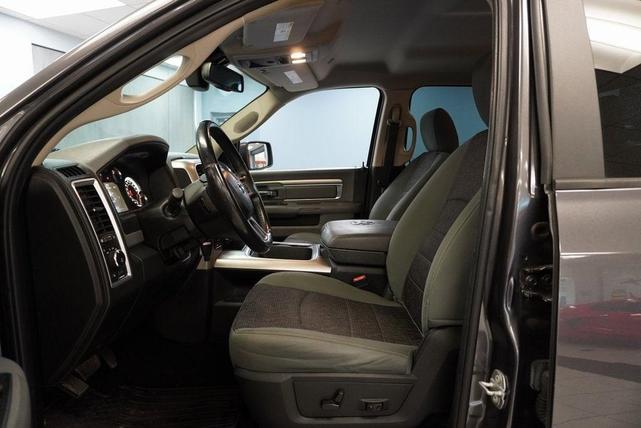 Photo of 2018 Granite Crystal Clearcoat Metallic RAM 1500