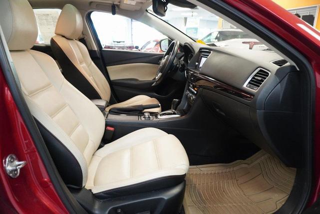 Photo of 2014 Soul Red Metallic Mazda Mazda6