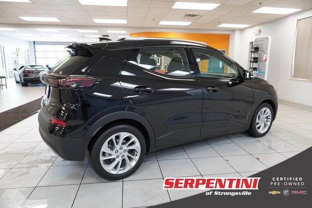 Photo of 2022 Mosaic Black Metallic Chevrolet Bolt EUV