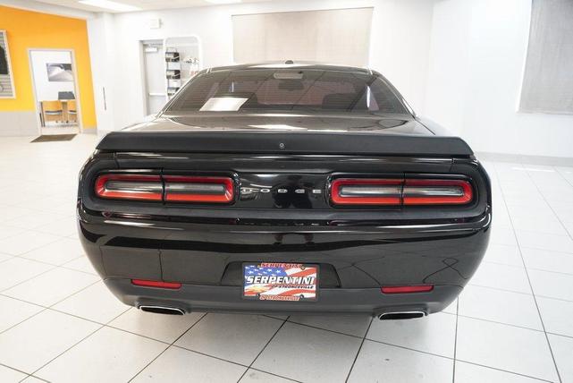 Photo of 2016 Pitch Black Clearcoat Dodge Challenger