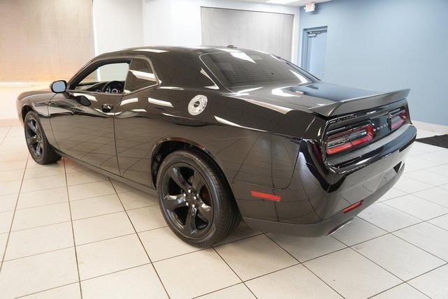 Photo of 2016 Pitch Black Clearcoat Dodge Challenger