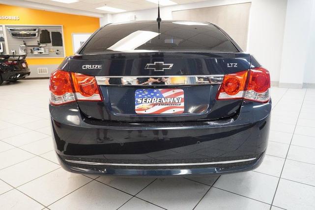 Photo of 2014 Blue Ray Metallic Chevrolet Cruze