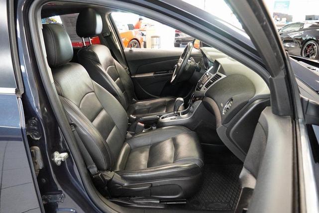 Photo of 2014 Blue Ray Metallic Chevrolet Cruze