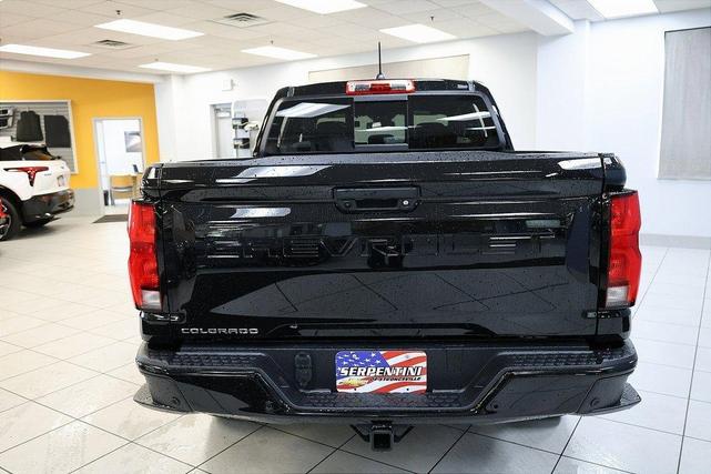 Photo of 2026 Black Chevrolet Colorado
