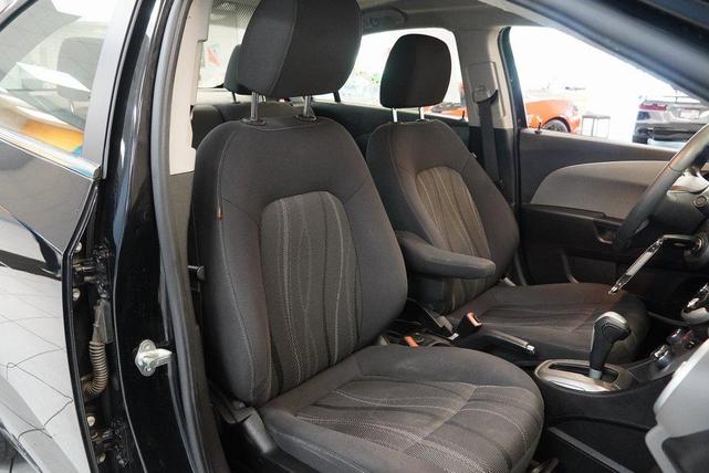 Photo of 2020 Mosaic Black Metallic Chevrolet Sonic