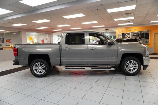 Photo of 2017 Pepperdust Metallic Chevrolet Silverado 1500