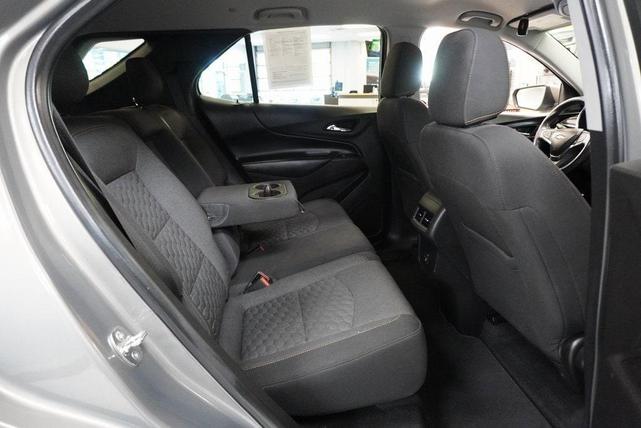 Photo of 2019 Pepperdust Metallic Chevrolet Equinox