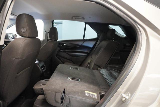 Photo of 2019 Pepperdust Metallic Chevrolet Equinox