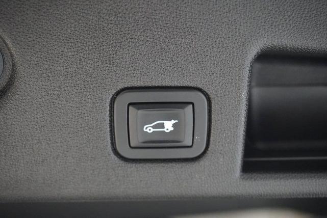Photo of 2019 Pepperdust Metallic Chevrolet Equinox
