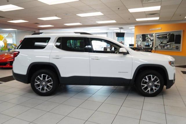 Photo of 2023 Summit White GMC Acadia