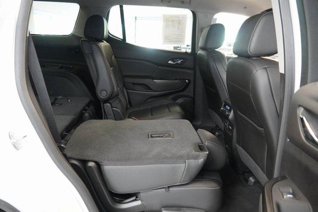 Photo of 2023 Summit White GMC Acadia